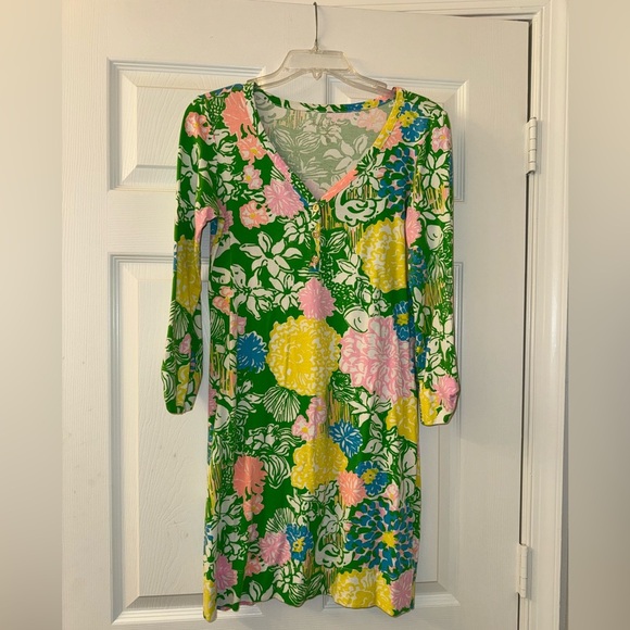 Colorful Lilly Pulitzer Dress! - Picture 2 of 5